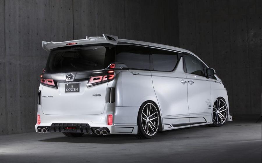  Toyota Vellfire by Rowen 2018 года  (фото 4 из 7)
